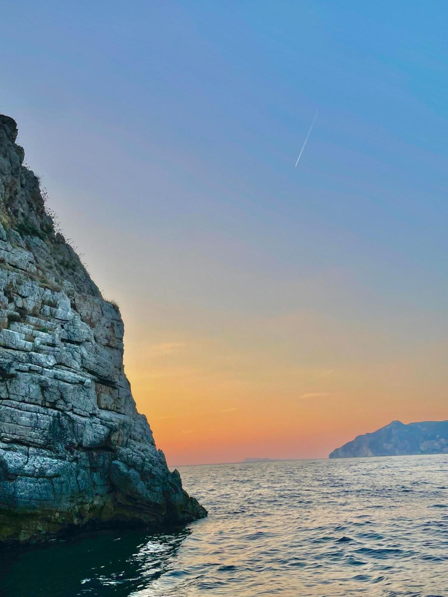 Villa Doreta Roda  Buitenkant foto
